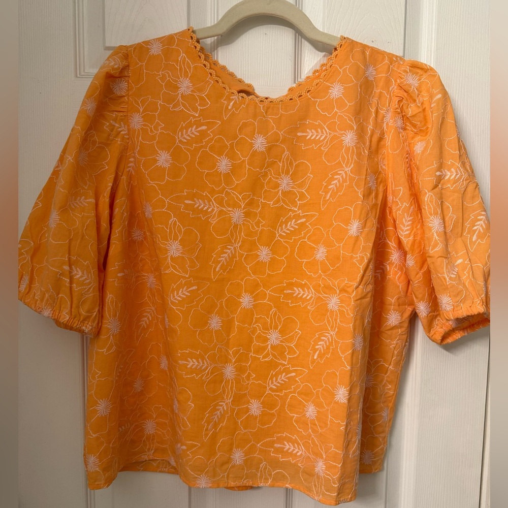 NWT LOFT floral embroidered blouse